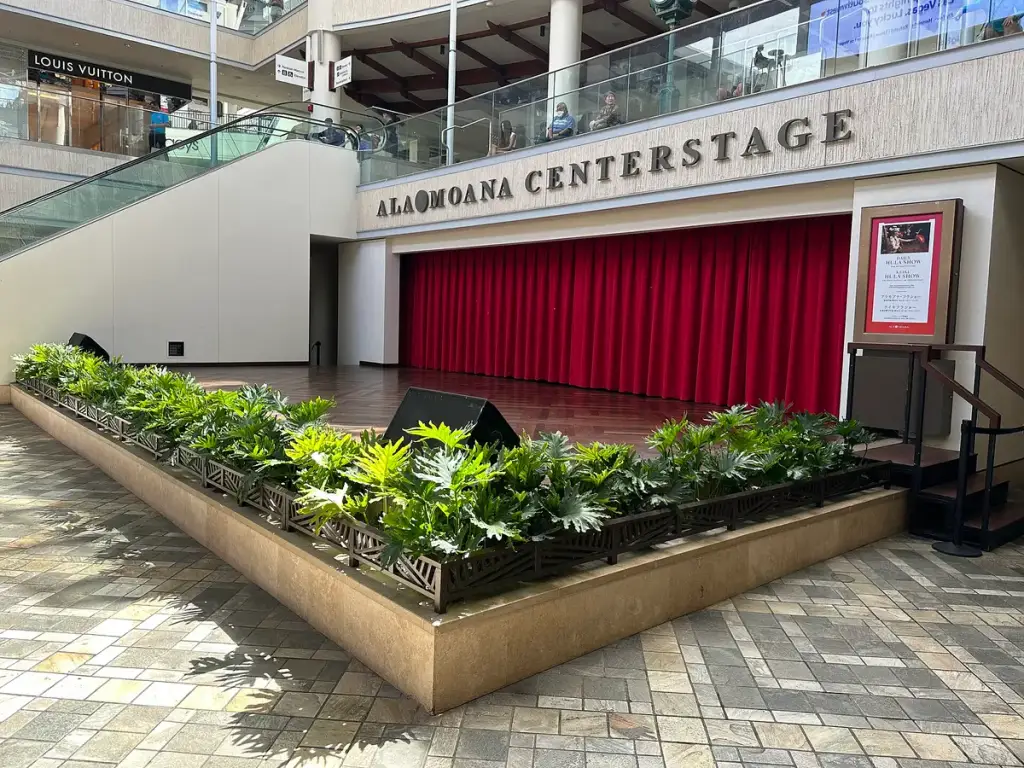 Ala Moana Center, Honolulu, HI