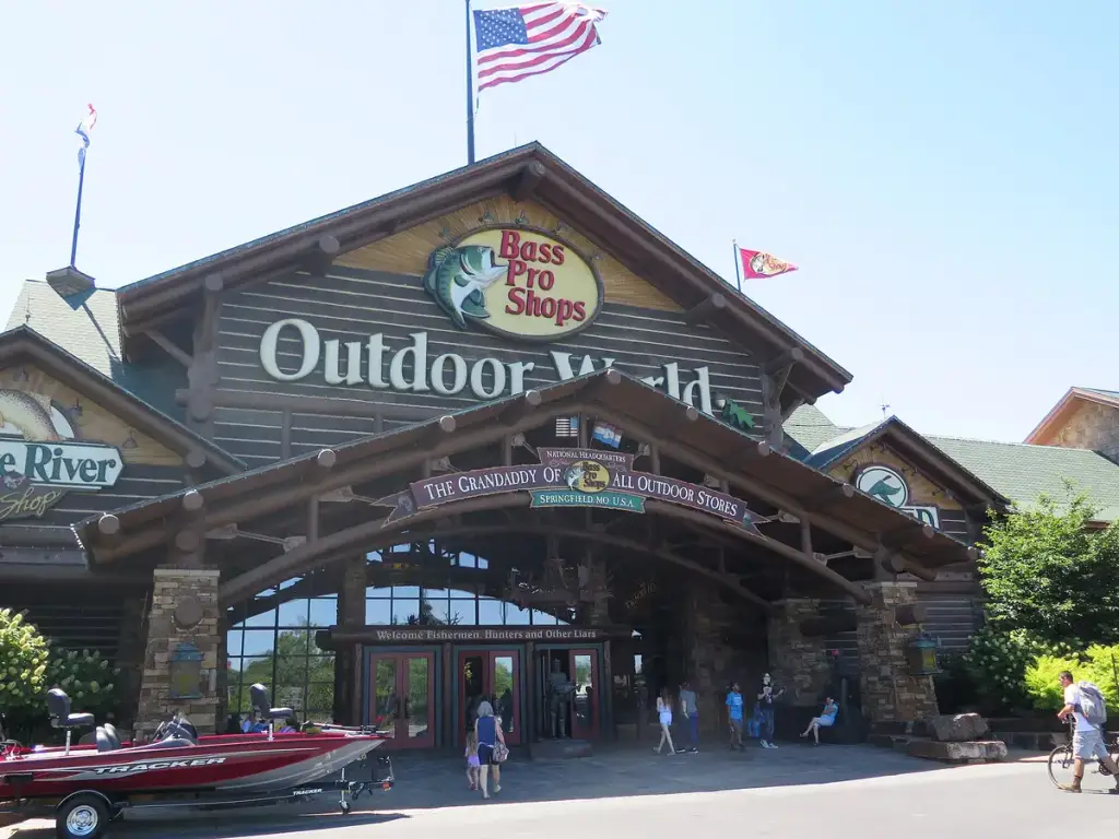 Bass Pro Shops Outdoor World, Springfield, MO