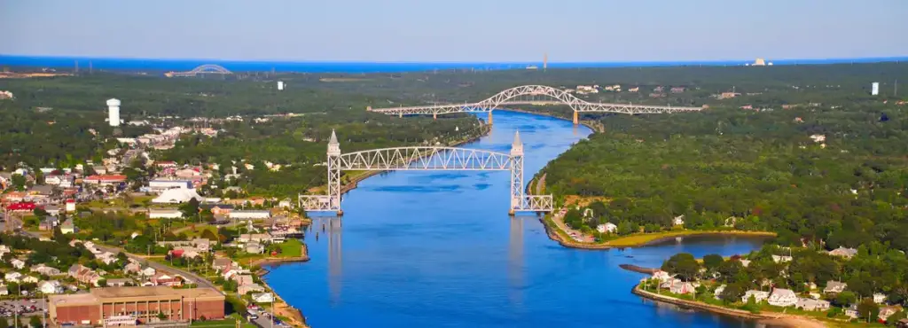 Cape Cod Canal Region, Buzzards Bay, MA