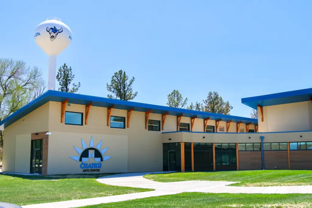 Chatku Arts Center, Pine Ridge, SD