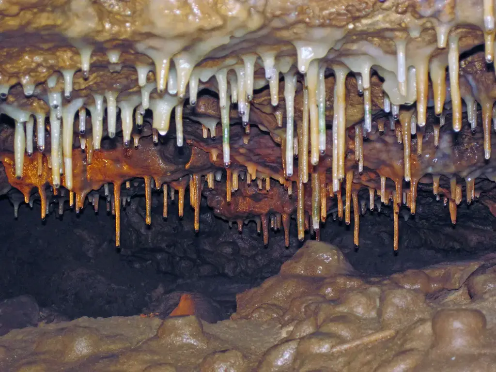 Crystal Cave, Spring Valley, WI