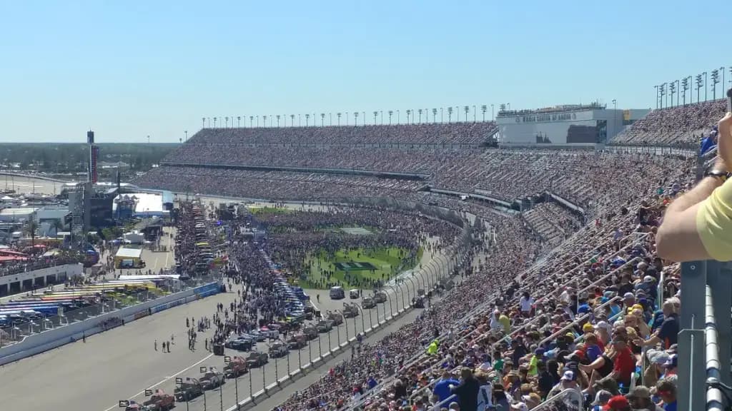 Daytona International Speedway, Daytona Beach, FL