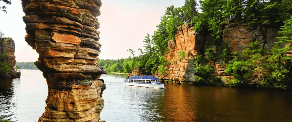 Dells Boat Tours, Wisconsin Dells, WI