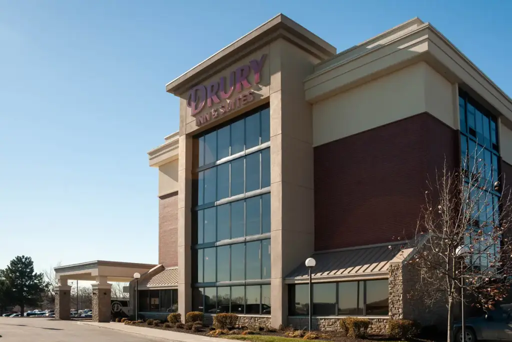 Drury Inn & Suites Kansas City Airport, Kansas City, MO