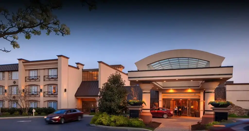 Eden Resort & Suites, Lancaster, PA