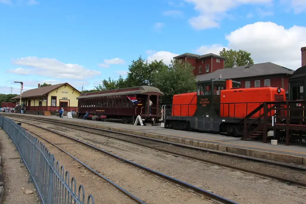 Essex Steam Train & Riverboat, Essex, CT