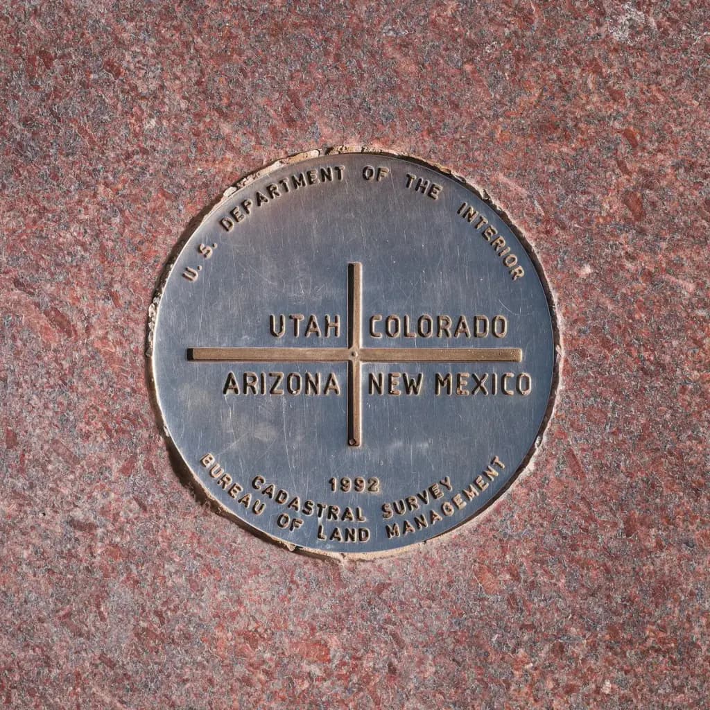 Four Corners Monument, Teec Nos Pos, AZ
