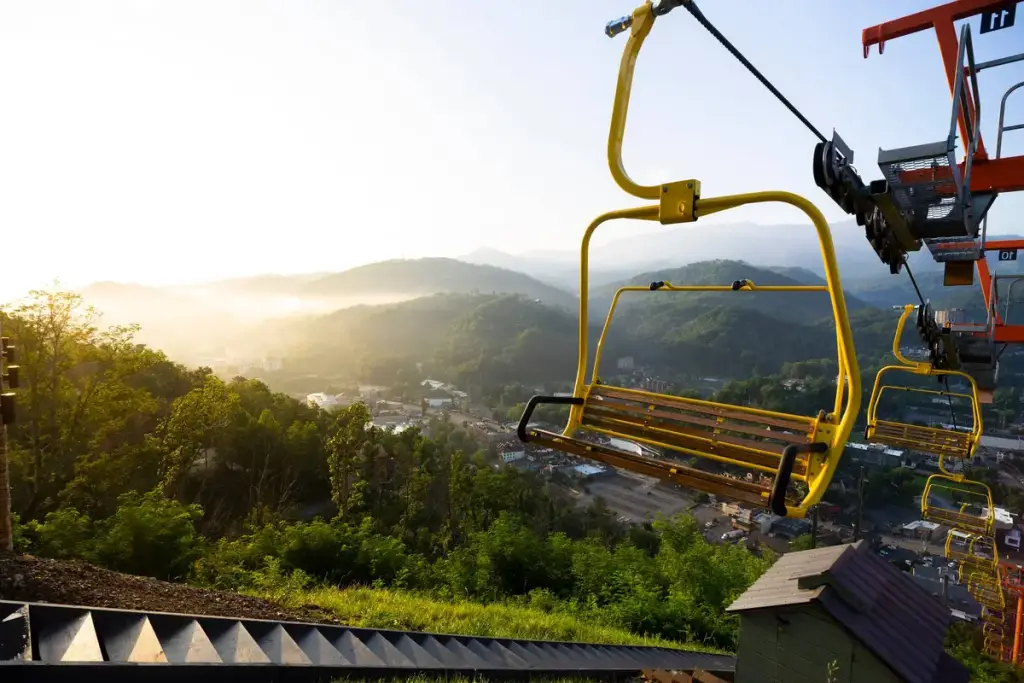 Gatlinburg SkyBridge & SkyLift Park, Gatlinburg, TN