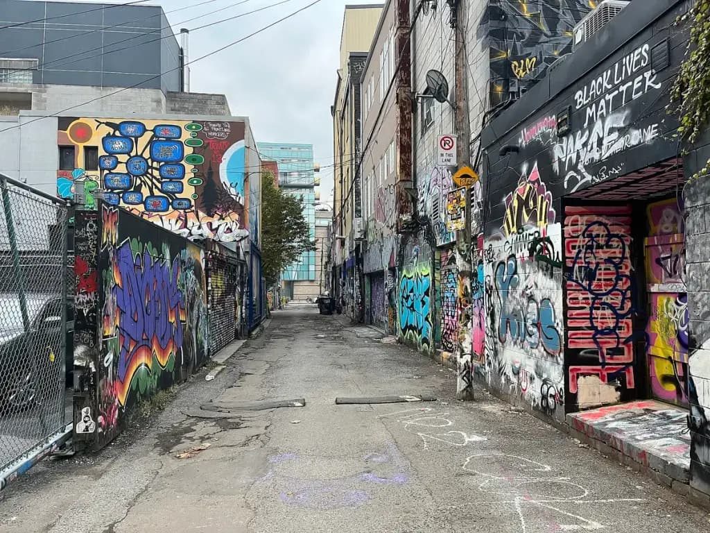 Graffiti Alley, Toronto, ON