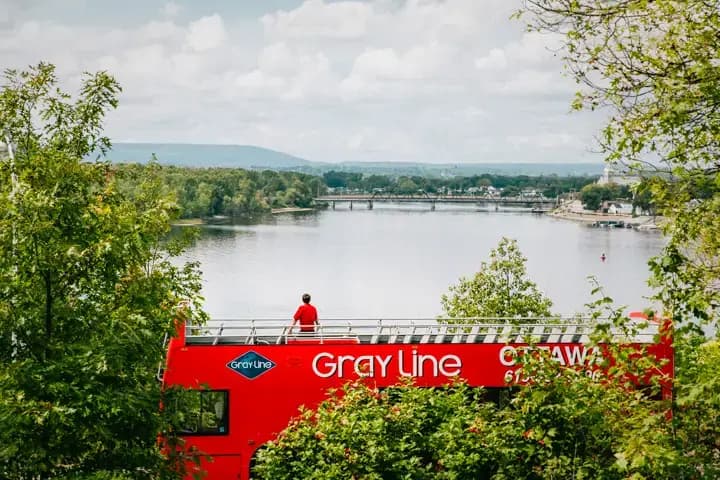 Gray Line Ottawa Hop-On Hop-Off, Ottawa, ON