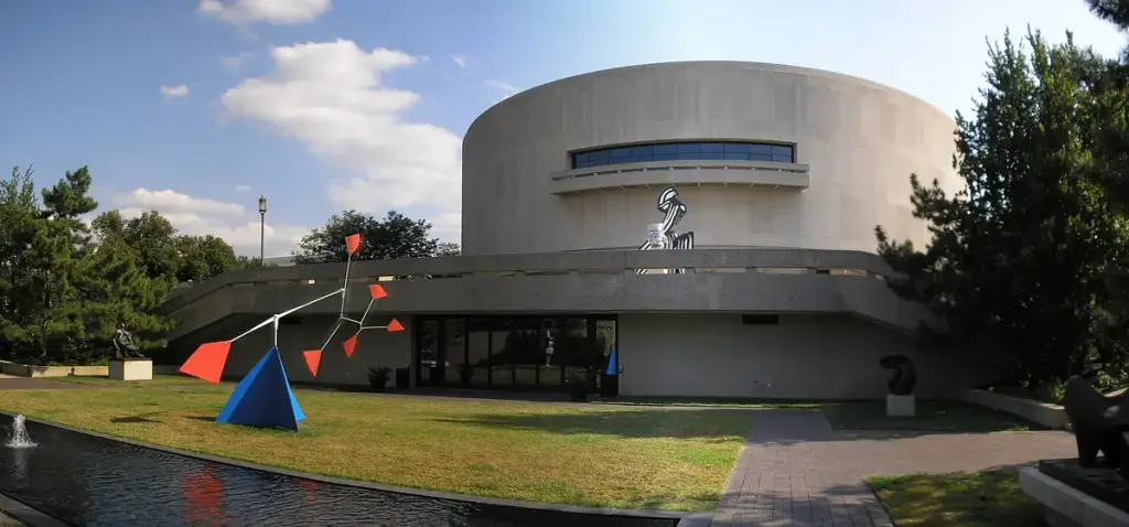 Hirshhorn Museum and Sculpture Garden, Washington, DC