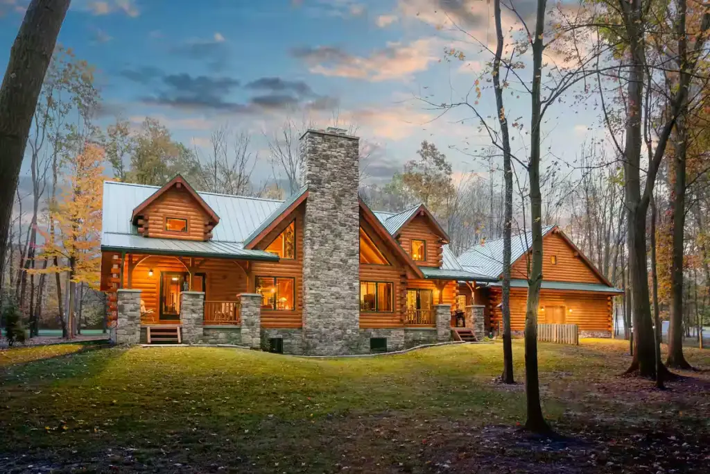 Hochstetler Log Homes, Loudonville, OH