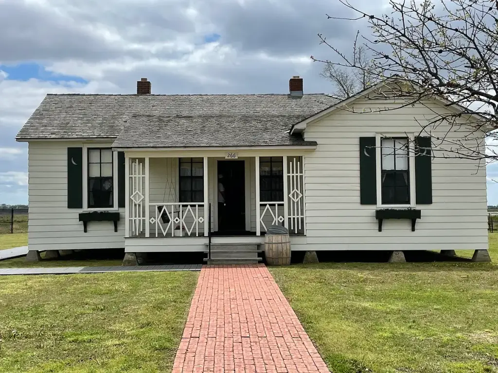 Johnny Cash Boyhood Home, Dyess, AR