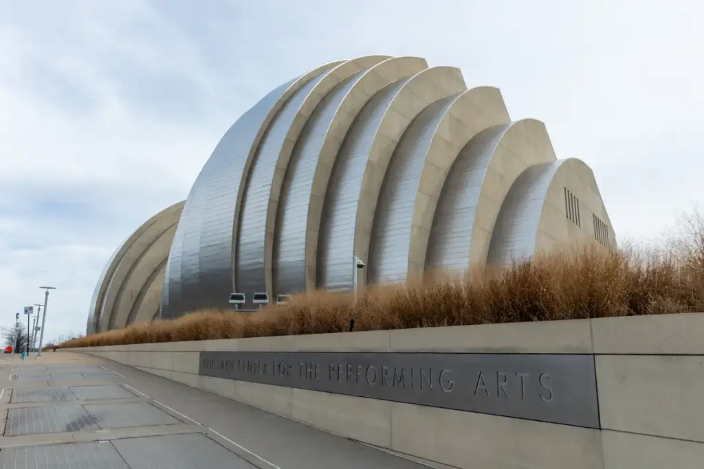 Kauffman Center for the Performing Arts, Kansas City, MO