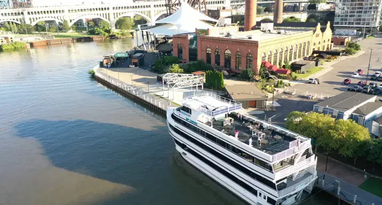 Lady Caroline, Cleveland, OH