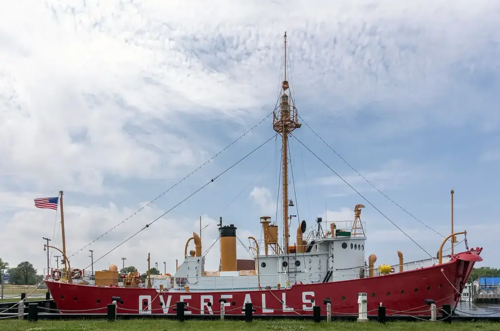 Lightship Overfalls, Lewes, DE