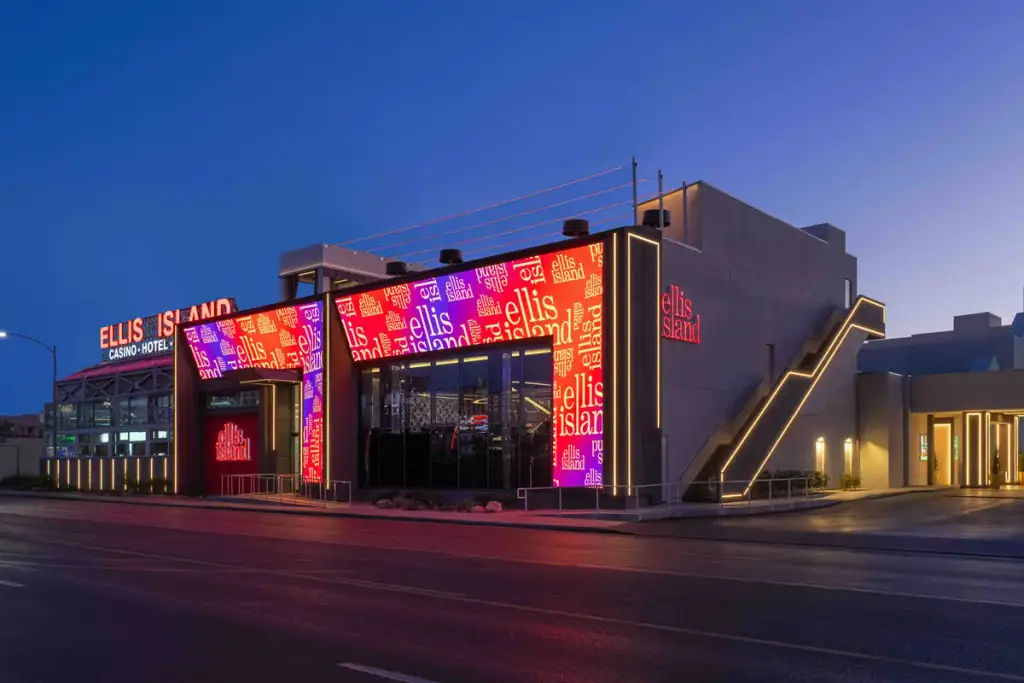 Metro Pizza, Las Vegas, NV