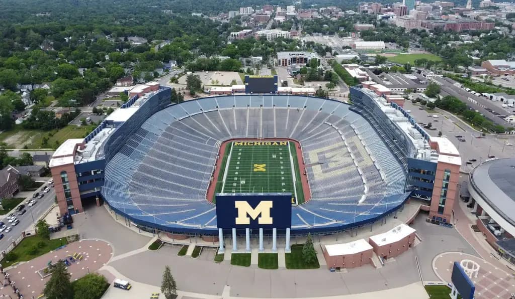 Michigan Stadium, Ann Arbor, MI