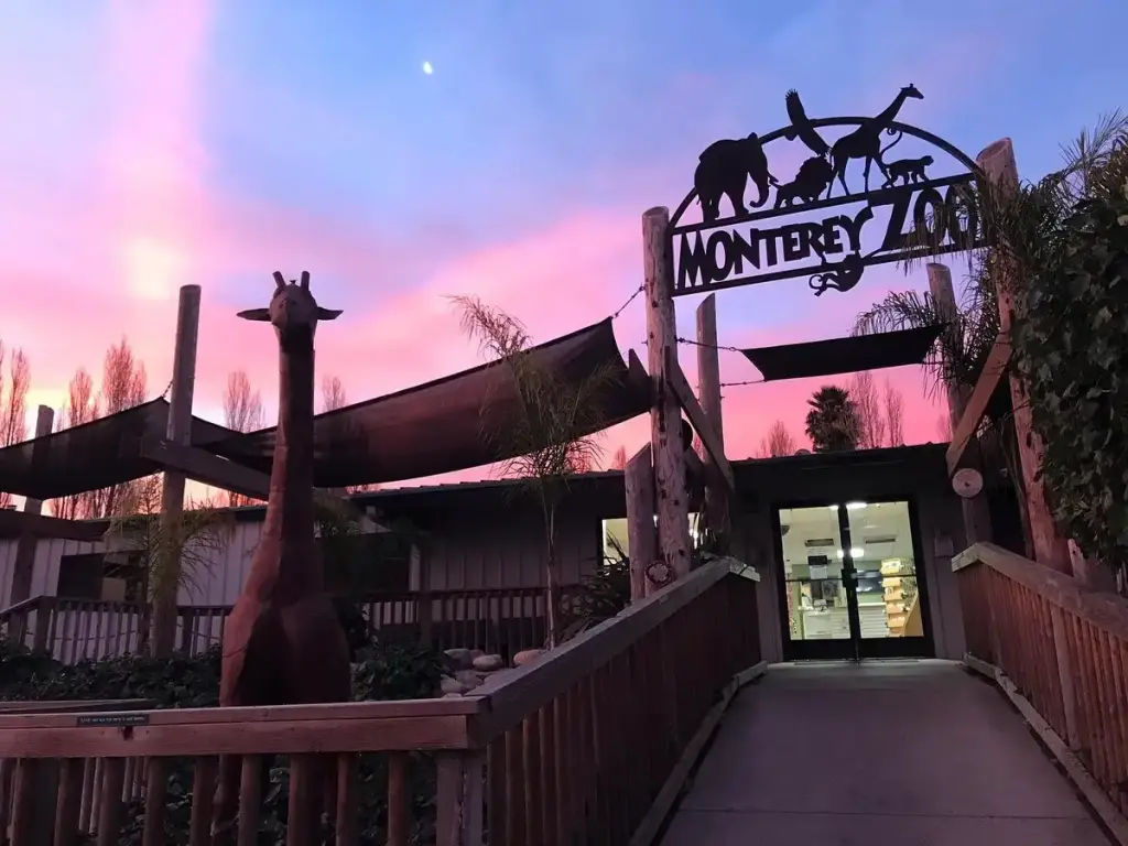 Monterey Zoo, Salinas, CA