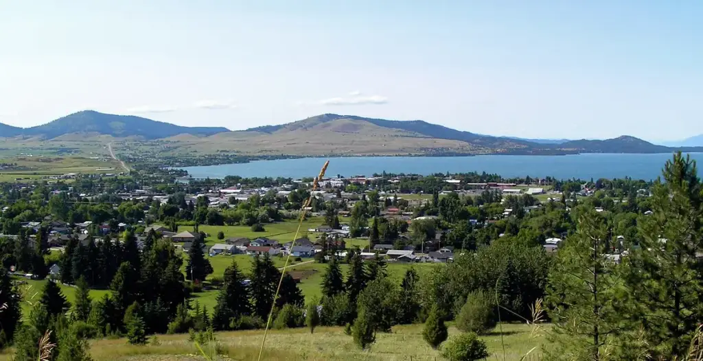 Polson Chamber of Commerce Visitor Center, Polson, MT