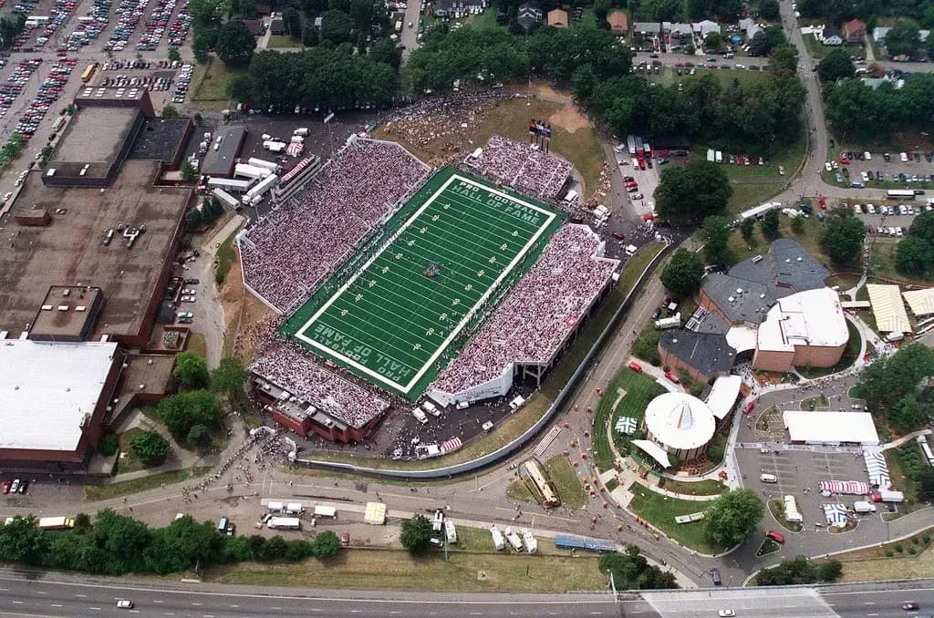 Pro Football Hall of Fame, Canton, OH