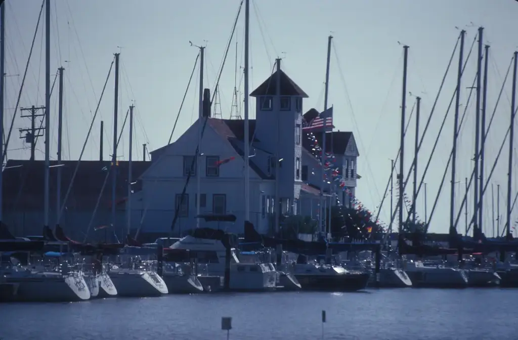 Racine, Wisconsin, Racine, WI