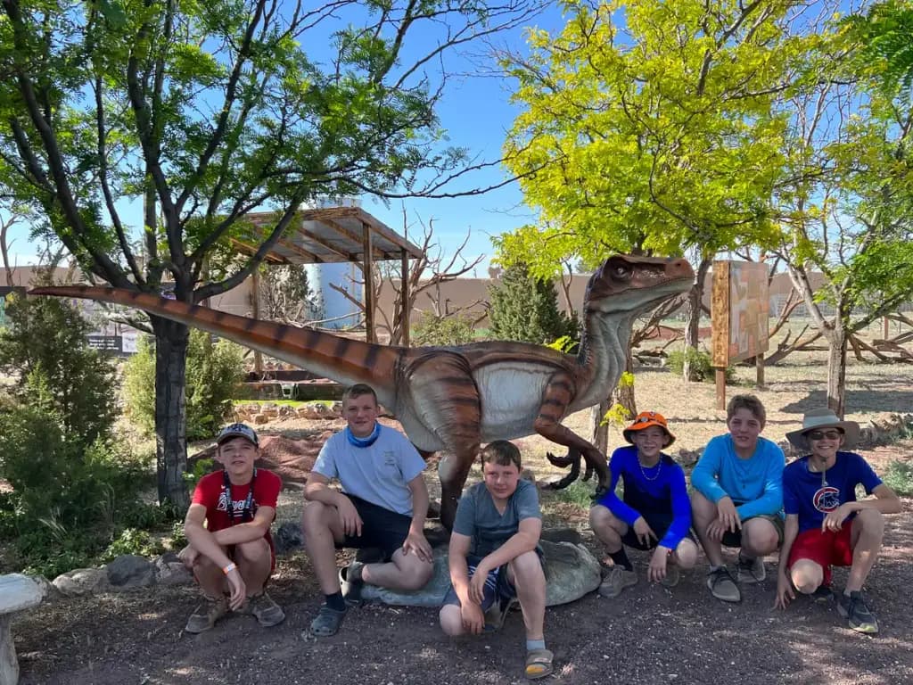Raptor Ranch, Valle, AZ
