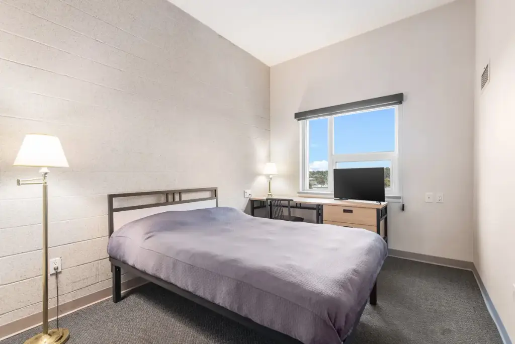 Residence & Conference Centre - Hamilton, Hamilton, ON