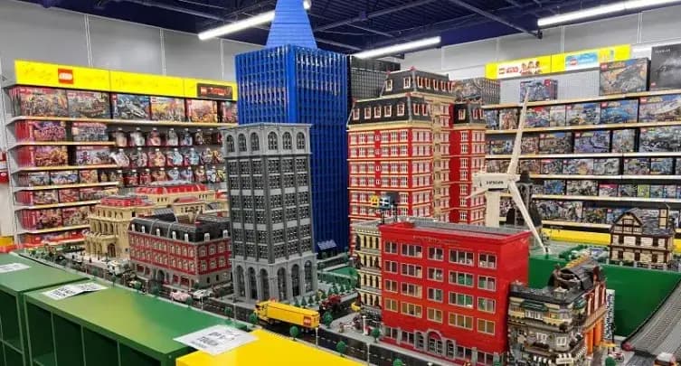 Sir Troy's Toy Kingdom, Solon, OH