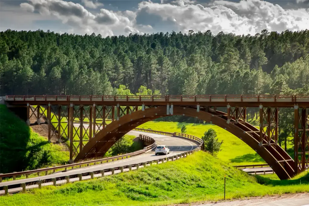 Southern Hills Vacation Guide, Hot Springs, SD