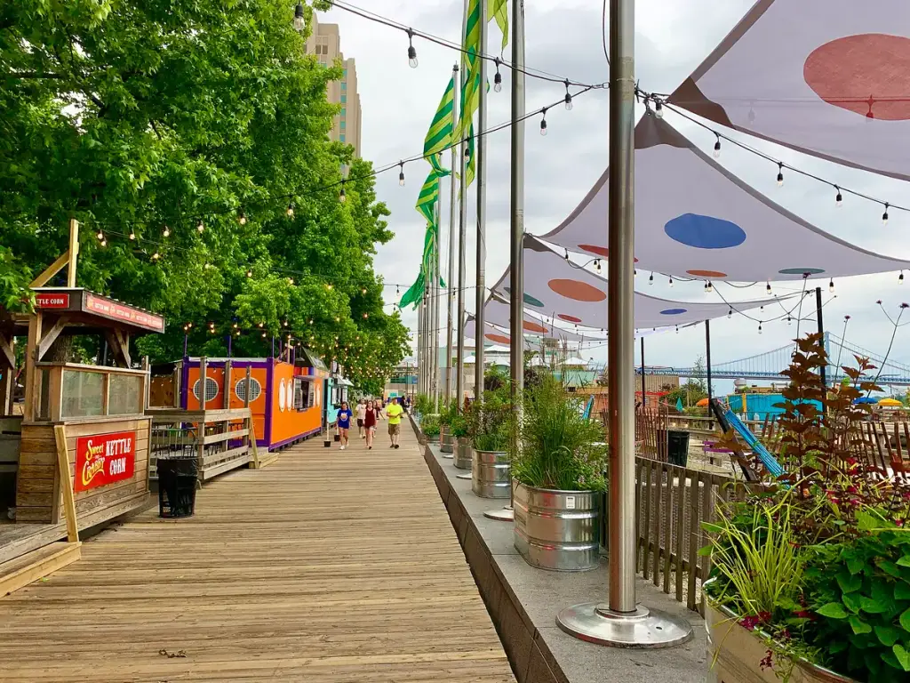 Spruce Street Harbor Park, Philadelphia, PA
