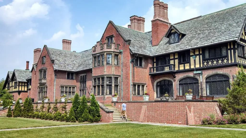 Stan Hywet Hall & Gardens, Akron, OH