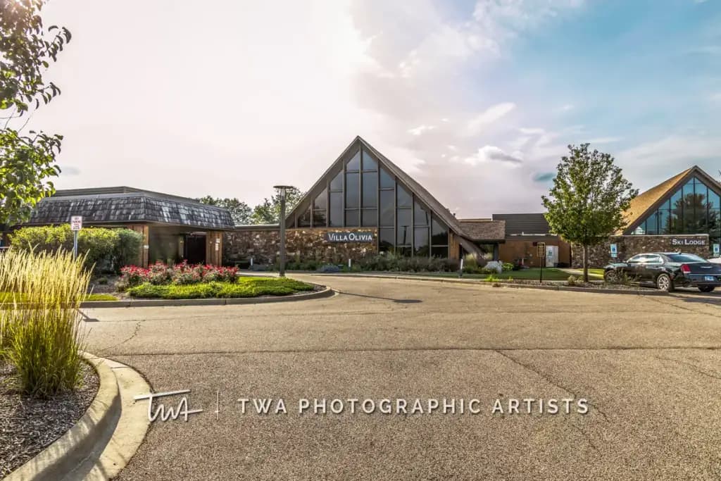 Villa Olivia, Bartlett, IL