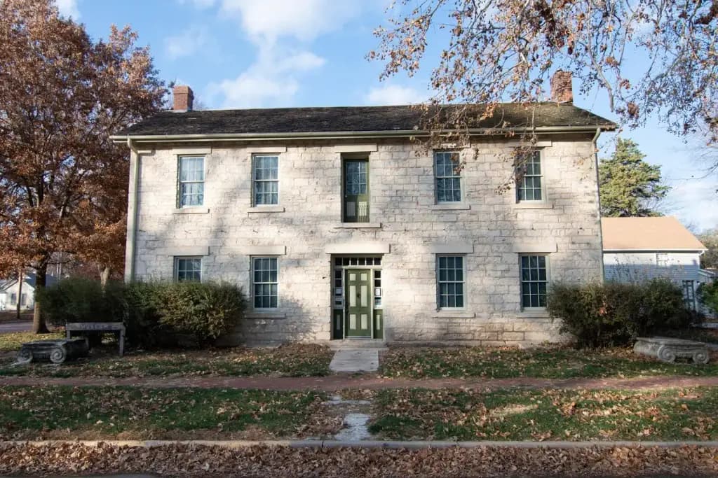 Wolf House Museum, Manhattan, KS