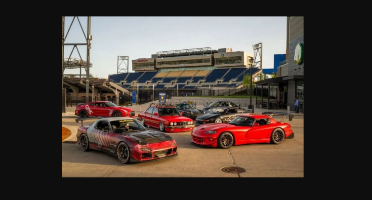 SUPERFLY returns to the Hall of Fame Village!