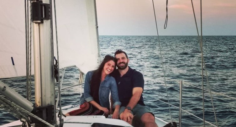 Private Couples Sail Weeknight
