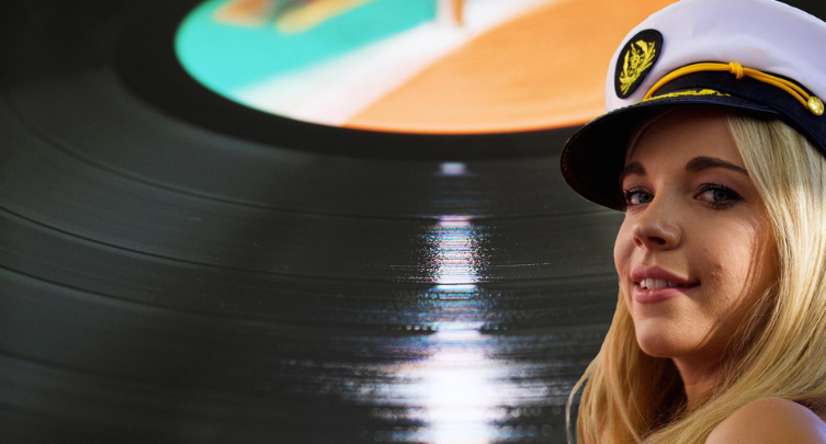 Lady Caroline Yacht Rock Early Dinner